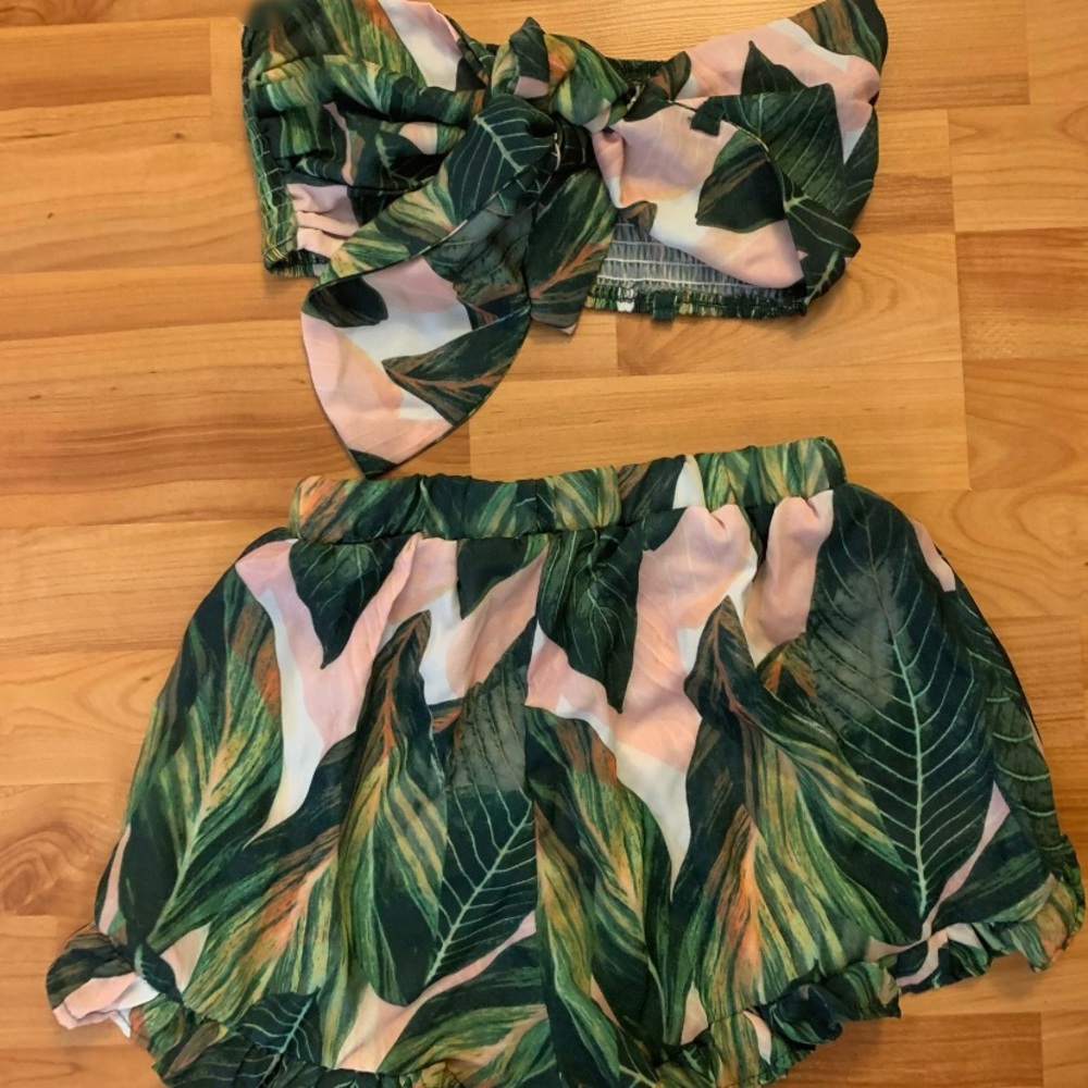 Shein 2-Piece Set🌴